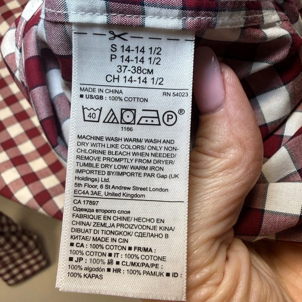 Banana Republic Camden Fit Non-Iron Gingham Shirt Mens Small Burgundy White